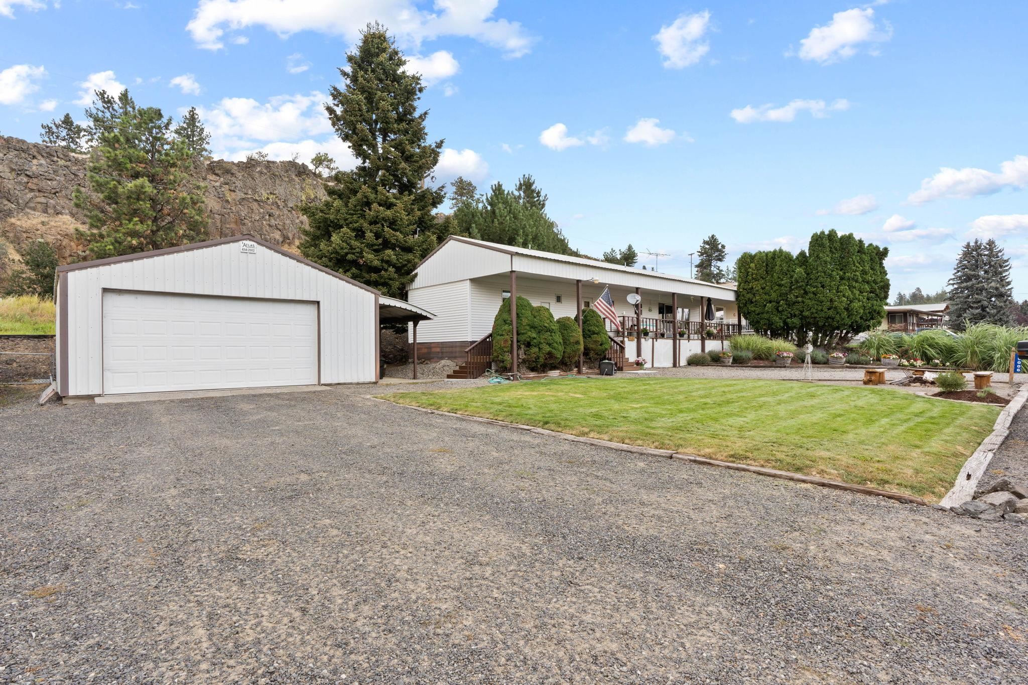 19006 West Bunker Road Cheney, WA 99004 - Photo 29 of 34