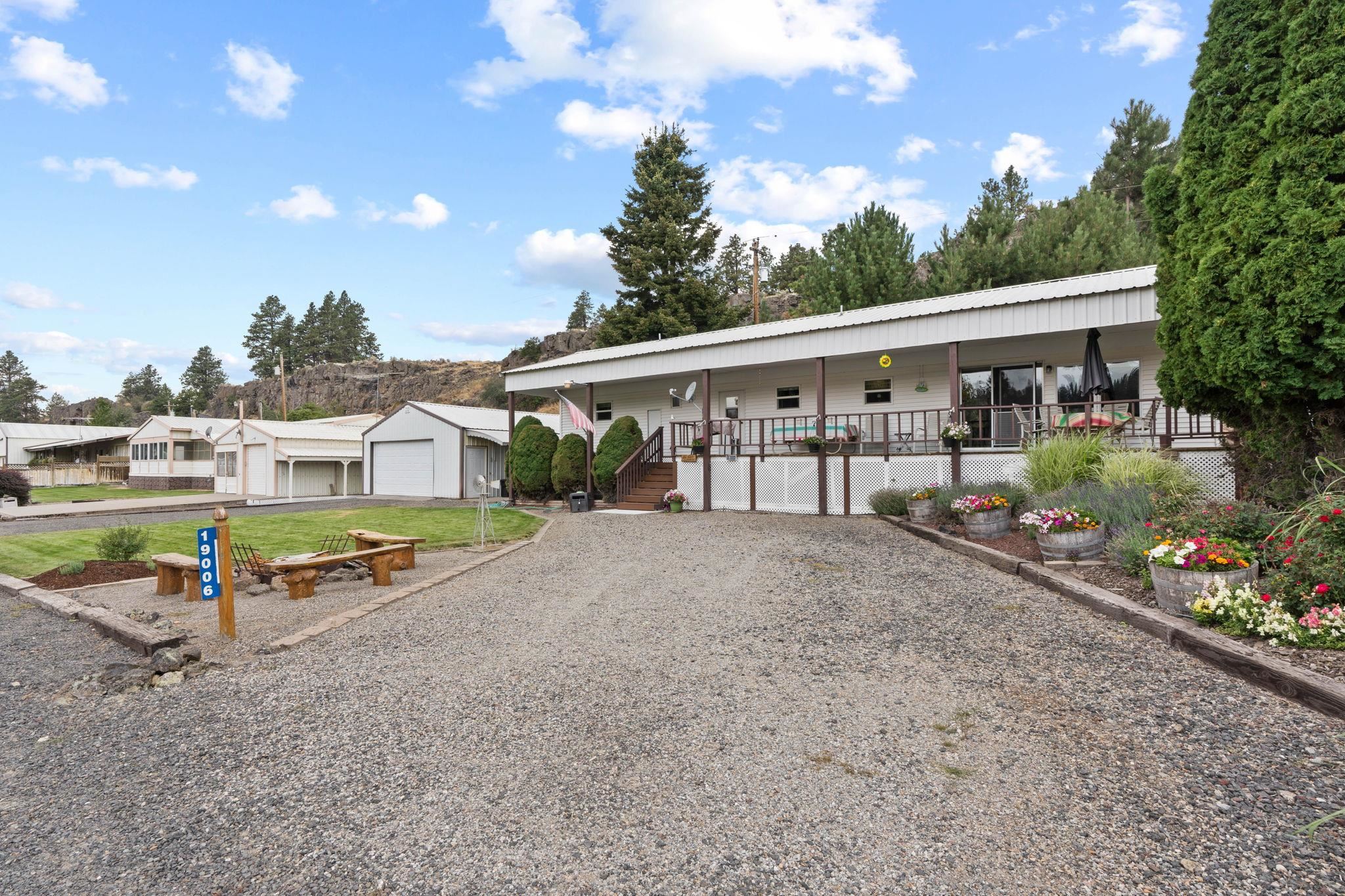 19006 West Bunker Road Cheney, WA 99004 - Photo 31 of 34