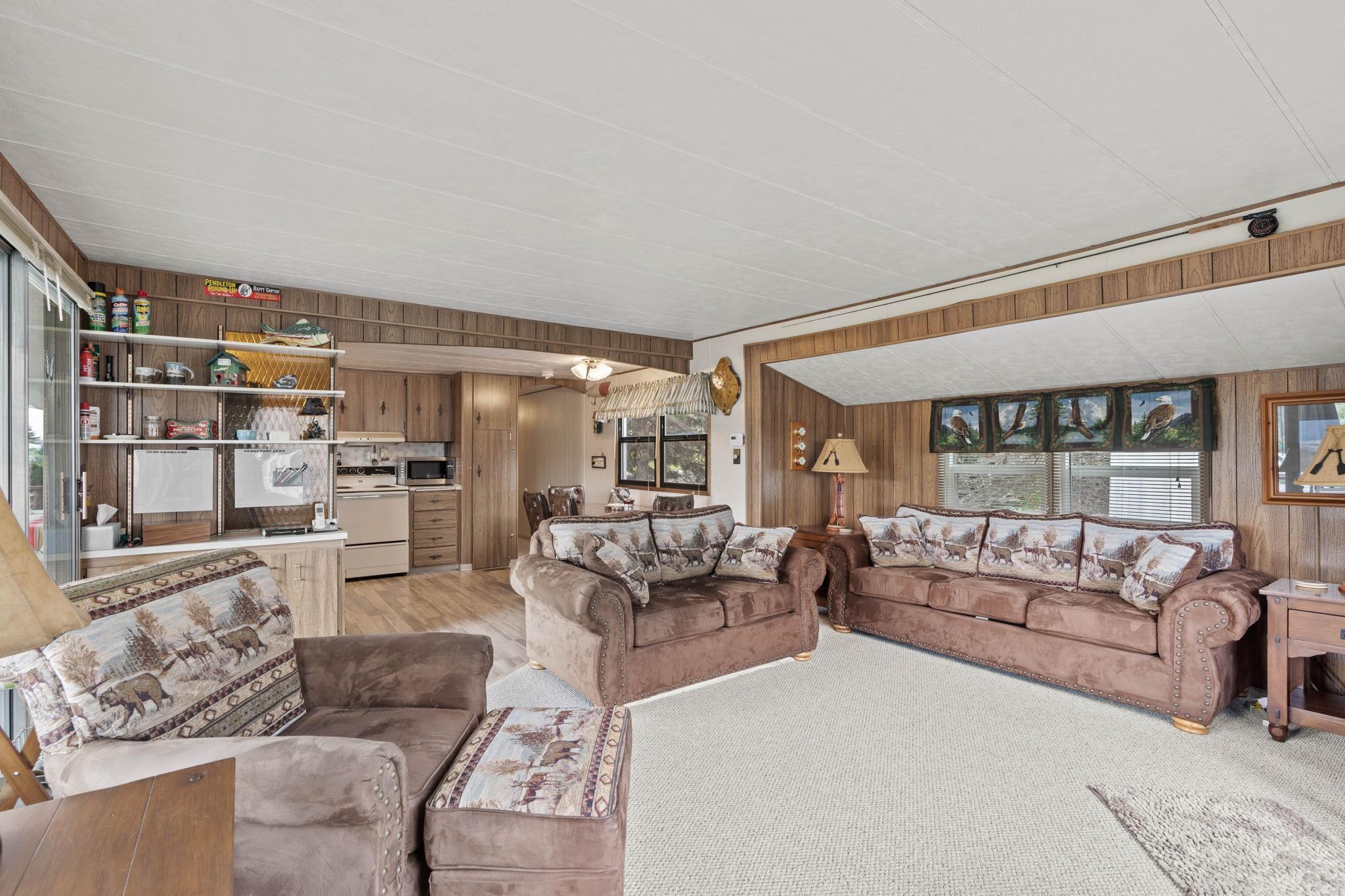 19006 West Bunker Road Cheney, WA 99004 - Photo 10 of 34