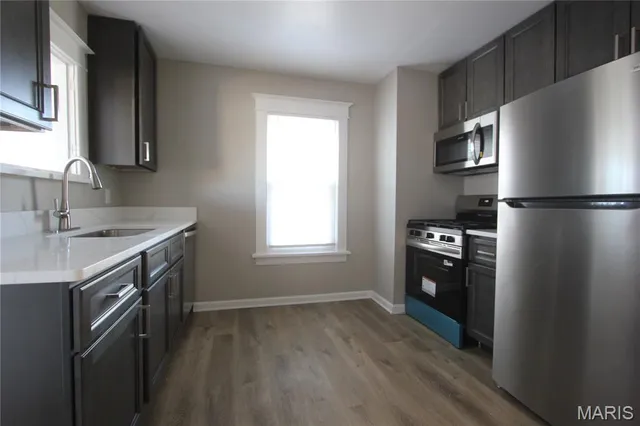 $1,800 | 1034 North Rock Hill Road, Rock Hill, MO 63119