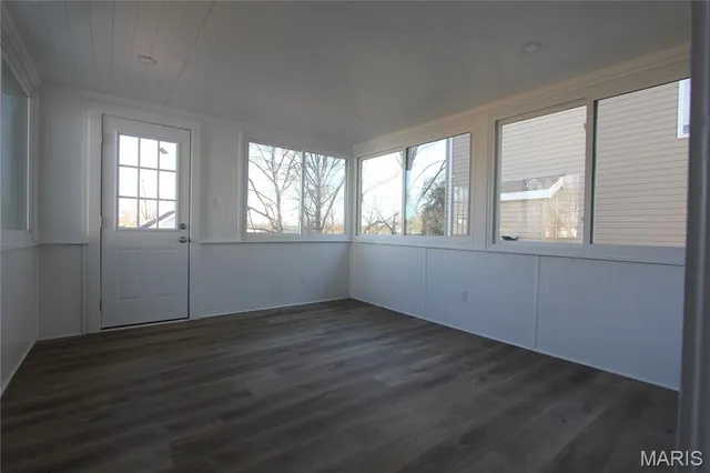 $1,800 | 1034 North Rock Hill Road, Rock Hill, MO 63119