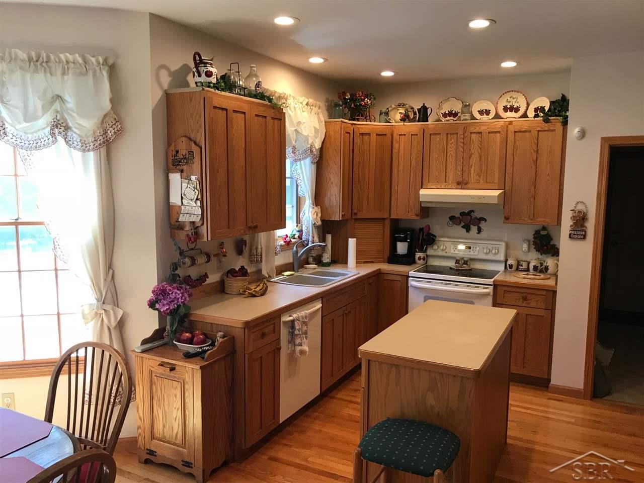 7400 South Steel Road St. Charles, MI 48655 - Photo 9 of 85 31353403-8.JPG
