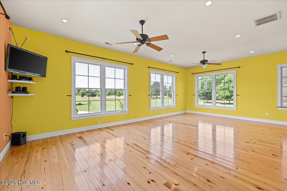 1204 Tulls Creek Road Moyock, NC 27958 - Photo 28 of 76 30-Tulls Creek Rd - (29)