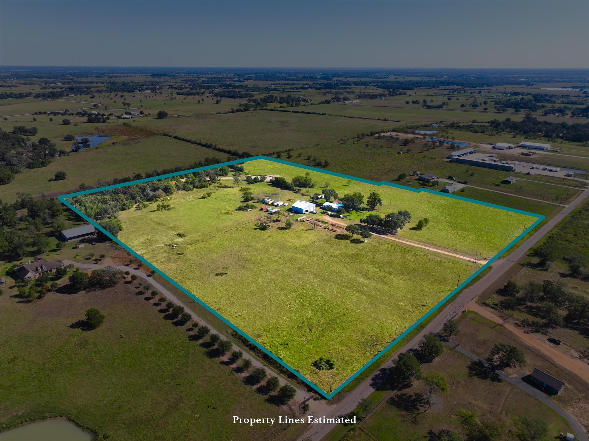 34478 Mayer Road Hempstead, TX 77445 - Photo 3 of 5 an aerial view of a pool