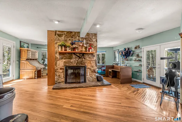 $449,900 | 45 Panthorn Trail, Southington, CT 06489