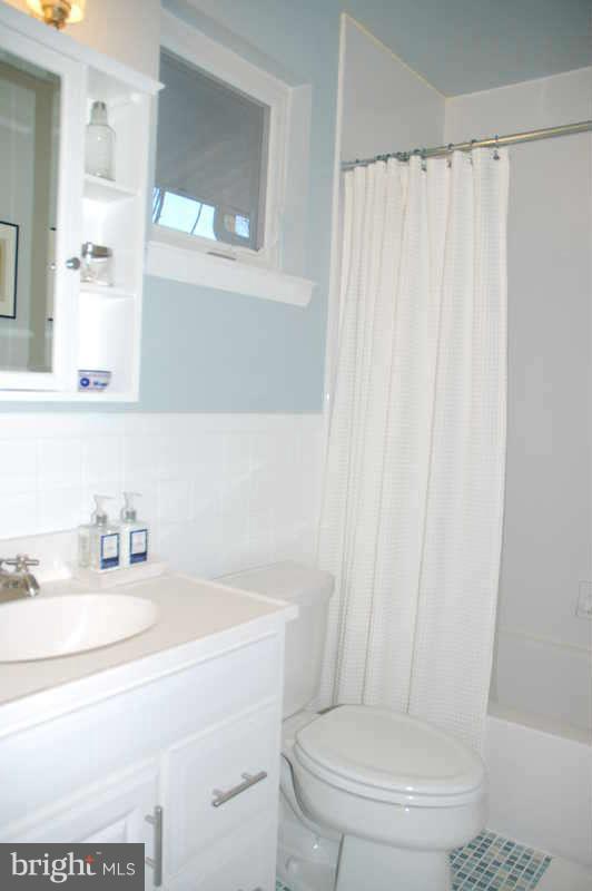 10816 Margate Road Silver Spring, MD 20901 - Photo 14 of 18 Bath