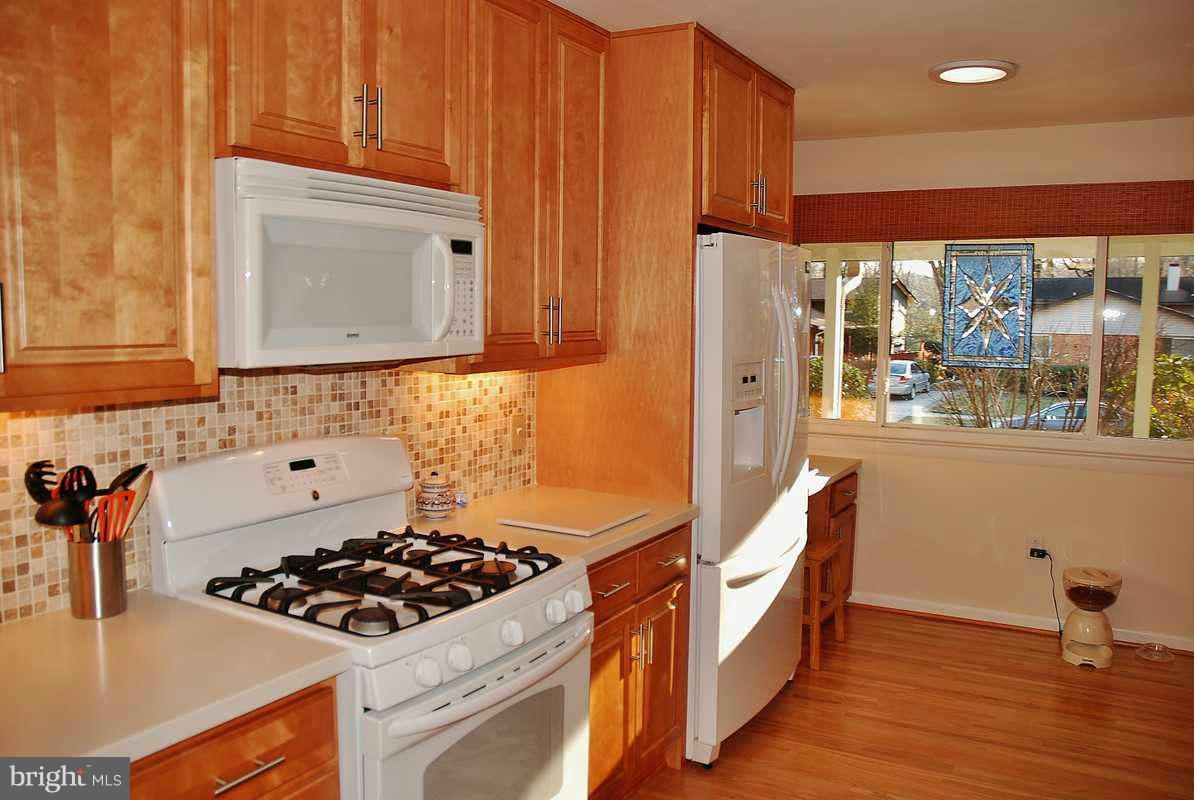 10816 Margate Road Silver Spring, MD 20901 - Photo 6 of 18 Kitchen