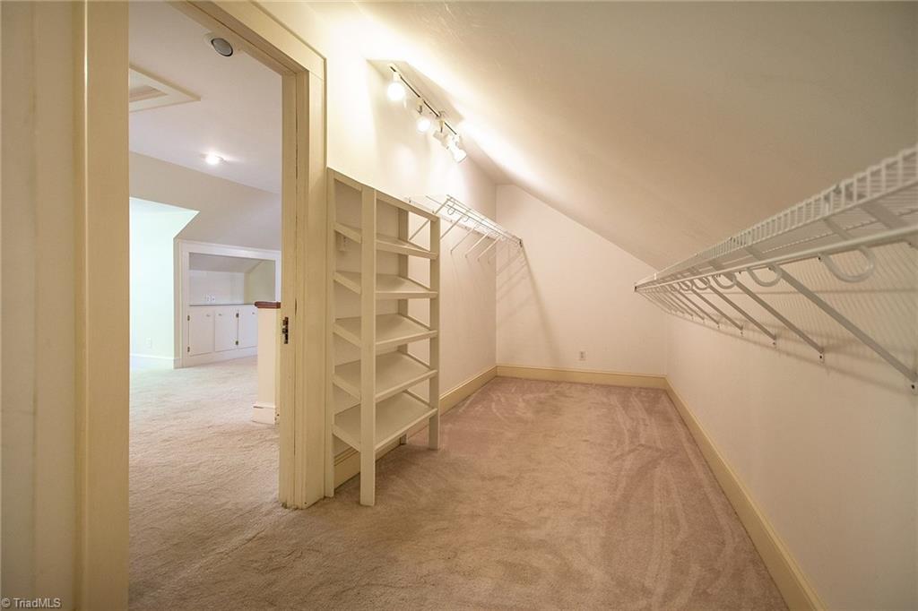 2013 Polo Road Winston-Salem, NC 27106 - Photo 22 of 28 Gallery Image 22