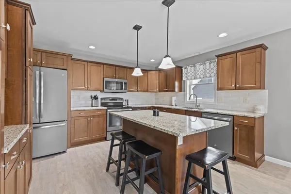 $669,000 | 304 Harbor View Drive, St. Albans Town, VT 05478