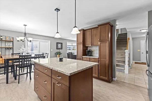 $669,000 | 304 Harbor View Drive, St. Albans Town, VT 05478