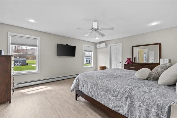 $669,000 | 304 Harbor View Drive, St. Albans Town, VT 05478