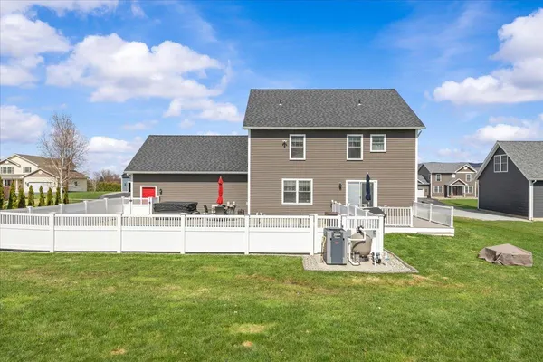 $669,000 | 304 Harbor View Drive, St. Albans Town, VT 05478