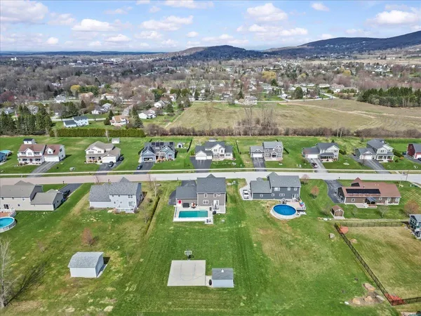 $669,000 | 304 Harbor View Drive, St. Albans Town, VT 05478