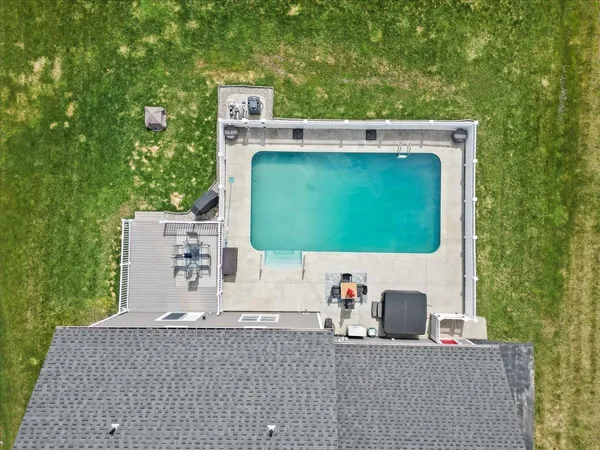 $669,000 | 304 Harbor View Drive, St. Albans Town, VT 05478
