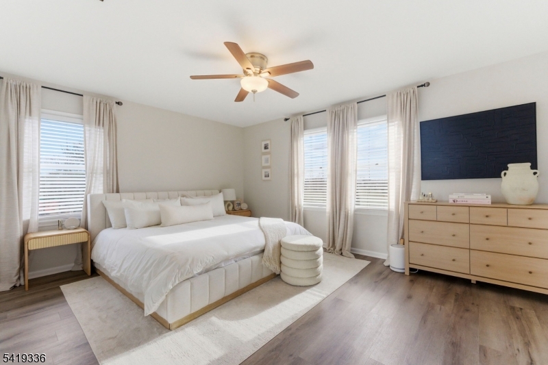 779 Riverside Avenue Lyndhurst, NJ 07071 - Photo 23 of 36