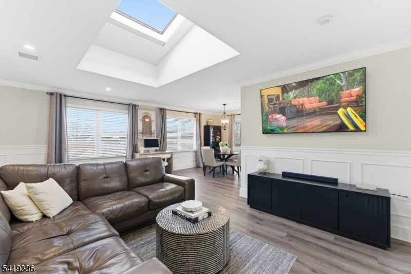 779 Riverside Avenue Lyndhurst, NJ 07071 - Photo 8 of 36