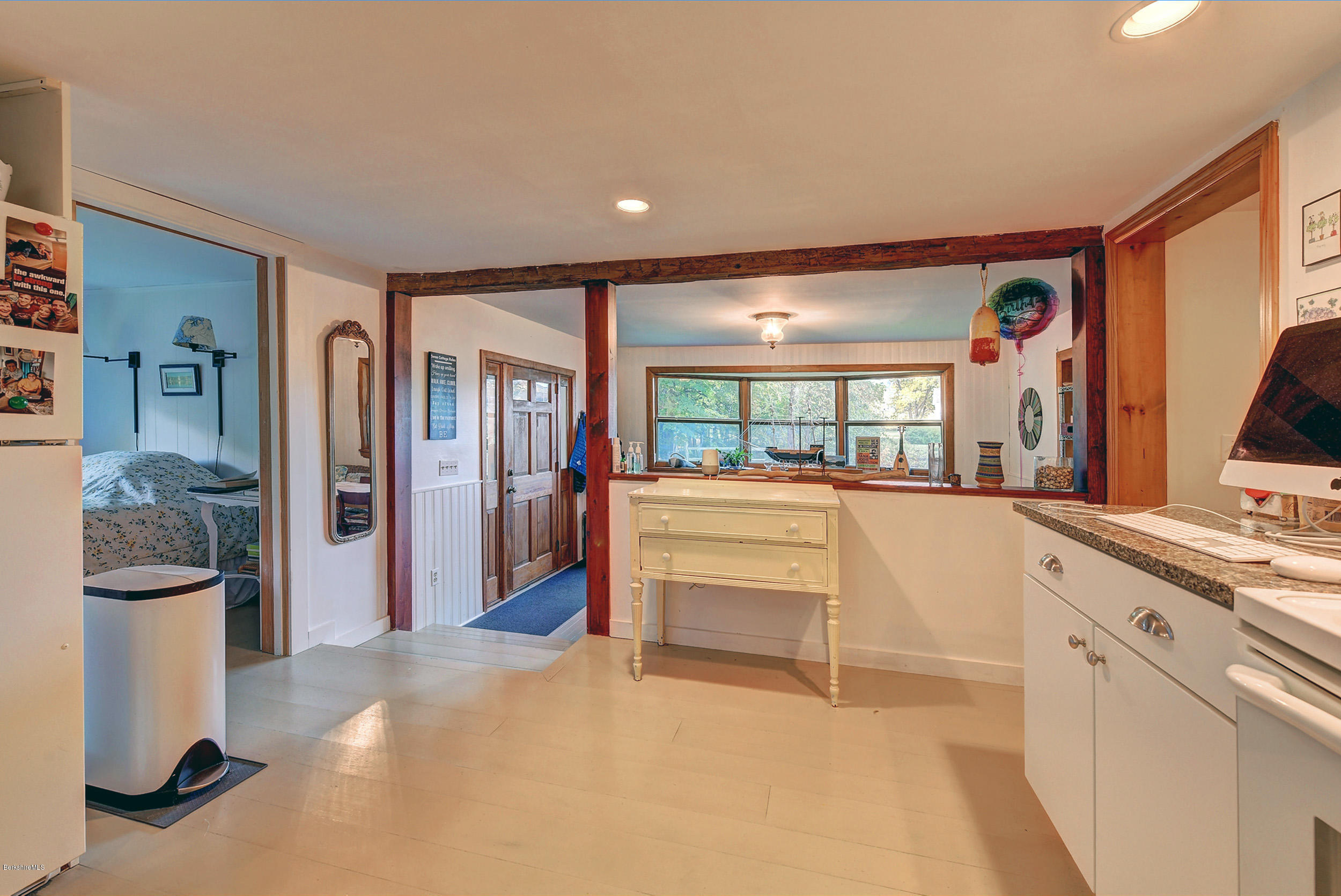 674 Rannapo Road Sheffield, MA 01257 - Photo 8 of 24 10-Kitchen