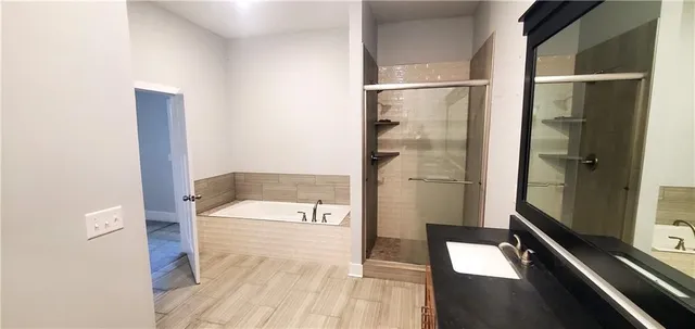 $510,000 | 7614 South Morris Road, Oak Grove, MO 64075