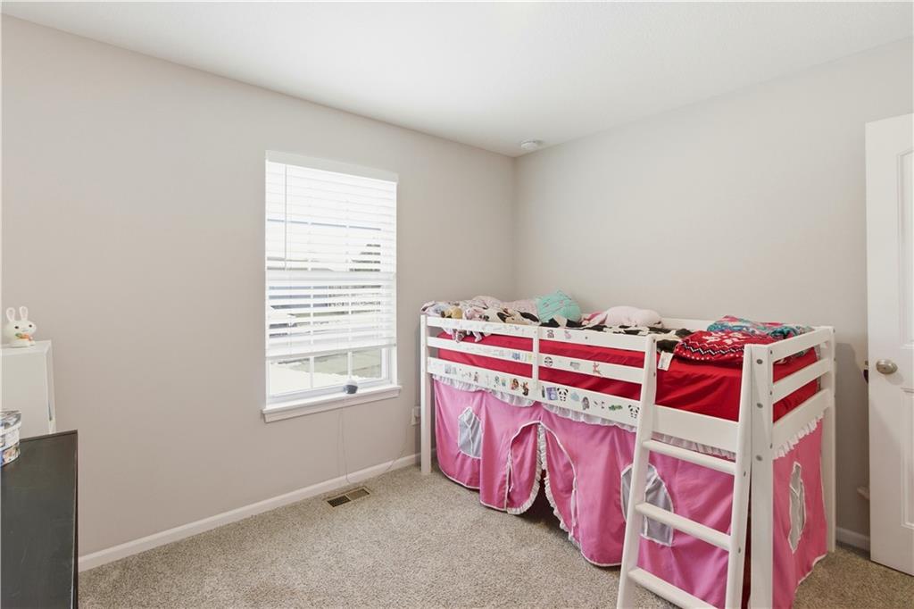 14223 Amanda Lane Basehor, KS 66007 - Photo 16 of 43