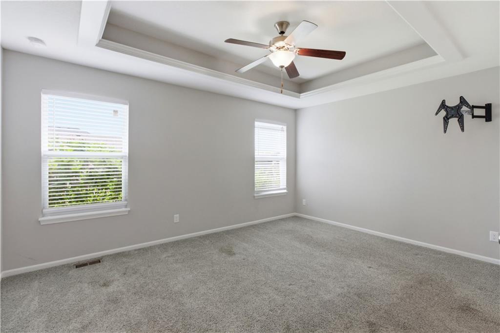 14223 Amanda Lane Basehor, KS 66007 - Photo 16 of 42