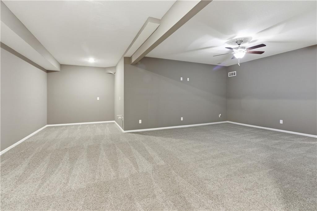 14223 Amanda Lane Basehor, KS 66007 - Photo 25 of 42