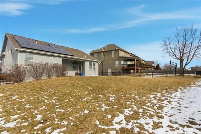 $525,000 | 14223 Amanda Lane, Basehor, KS 66007