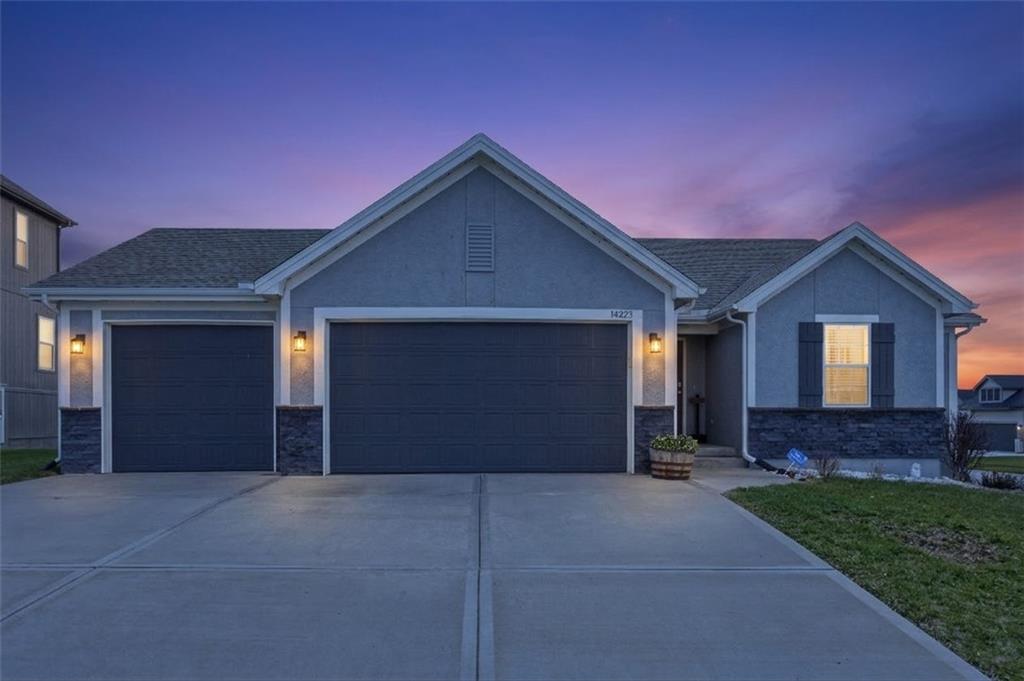 14223 Amanda Lane Basehor, KS 66007 - Photo 40 of 42