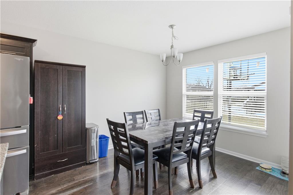 14223 Amanda Lane Basehor, KS 66007 - Photo 6 of 43