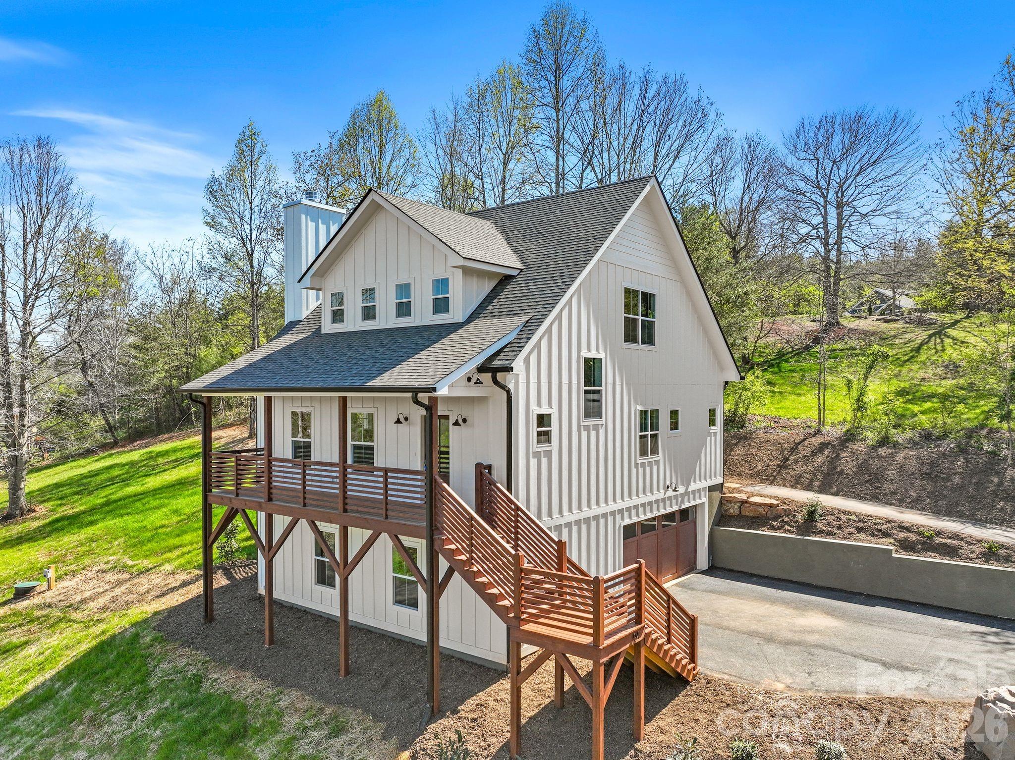 94 Spicewood Road Weaverville, NC 28787 - Photo 2 of 37
