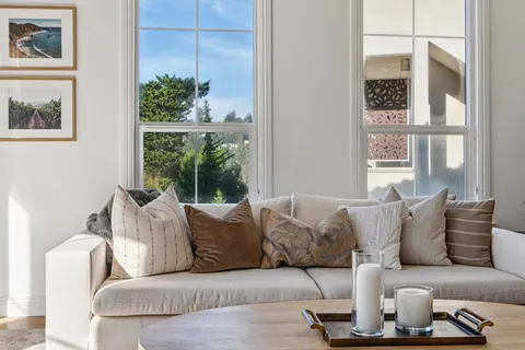 $2,195,000 | 6194 Mazuela Drive, Oakland, CA 94611