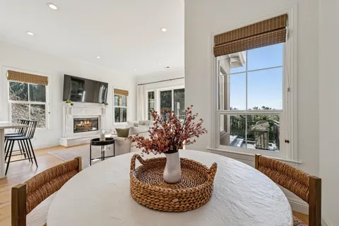 $2,195,000 | 6194 Mazuela Drive, Oakland, CA 94611