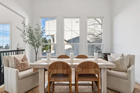 $2,195,000 | 6194 Mazuela Drive, Oakland, CA 94611