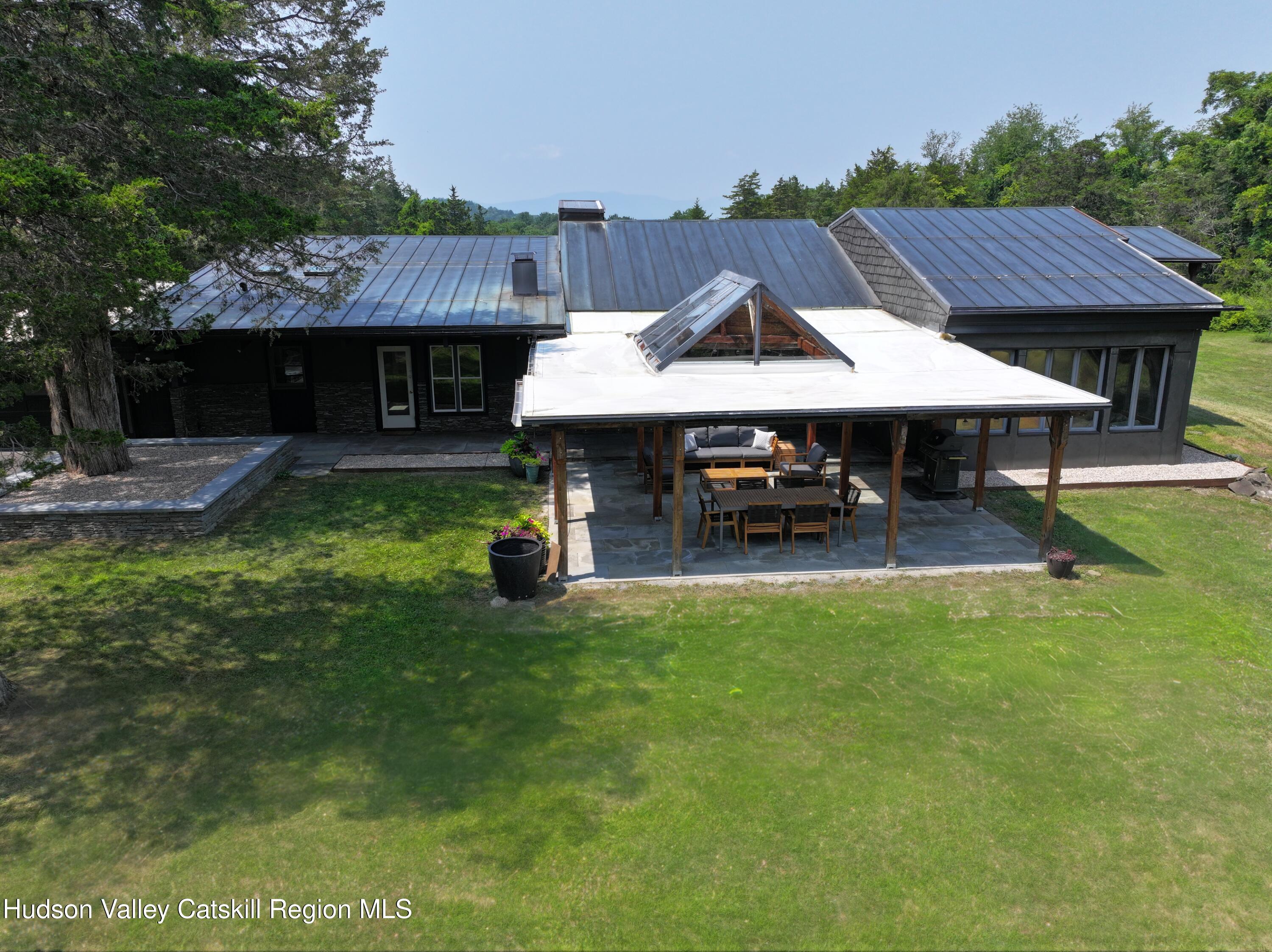 16 Spring Road Hudson, NY 12534 - Photo 63 of 64 swap image