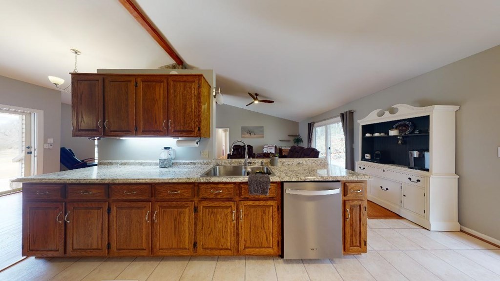 418 Circle R Drive Benton, TN 37307 - Photo 17 of 69 Gallery Image 17
