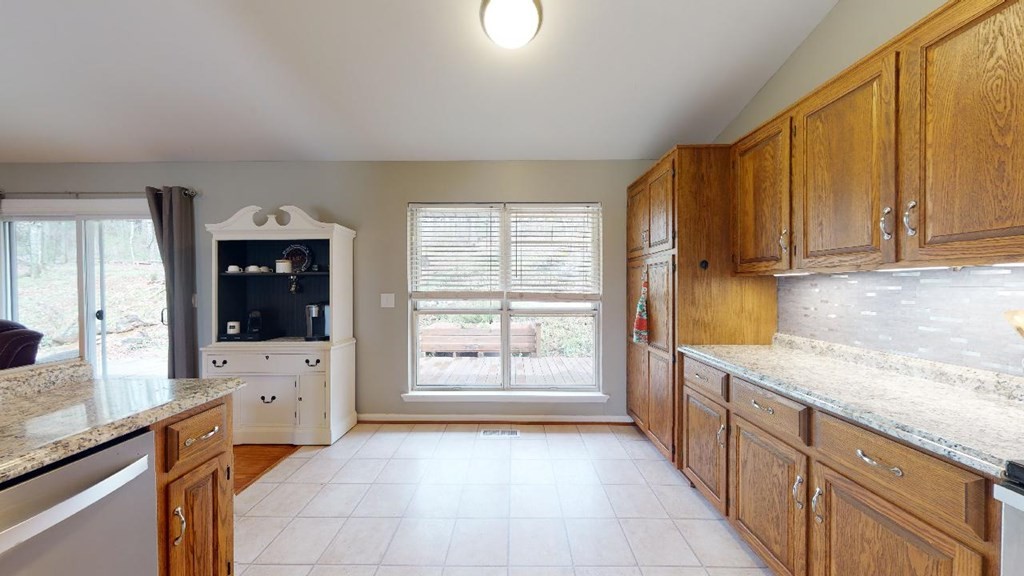 418 Circle R Drive Benton, TN 37307 - Photo 19 of 69 Gallery Image 19