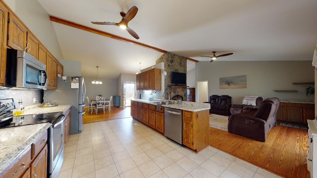418 Circle R Drive Benton, TN 37307 - Photo 20 of 69 Gallery Image 20