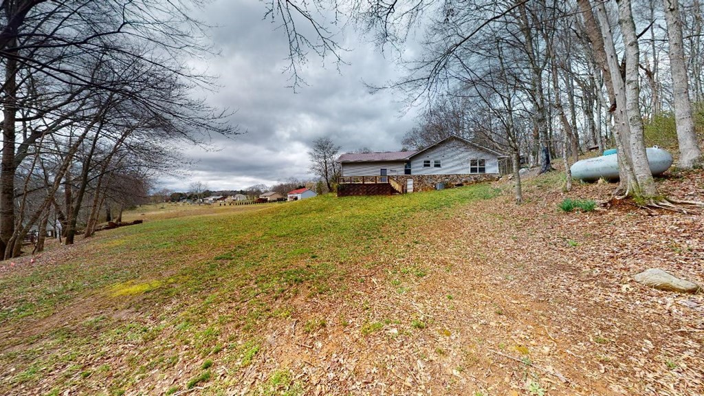 418 Circle R Drive Benton, TN 37307 - Photo 57 of 69 Gallery Image 57