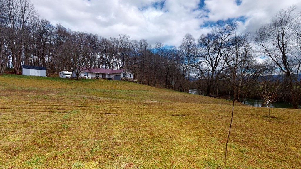 418 Circle R Drive Benton, TN 37307 - Photo 9 of 69 Gallery Image 9