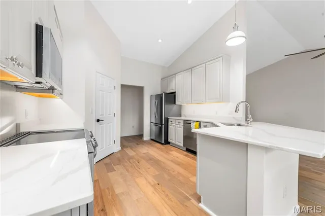 $700,000 | 2364 The Courts Drive, Chesterfield, MO 63017