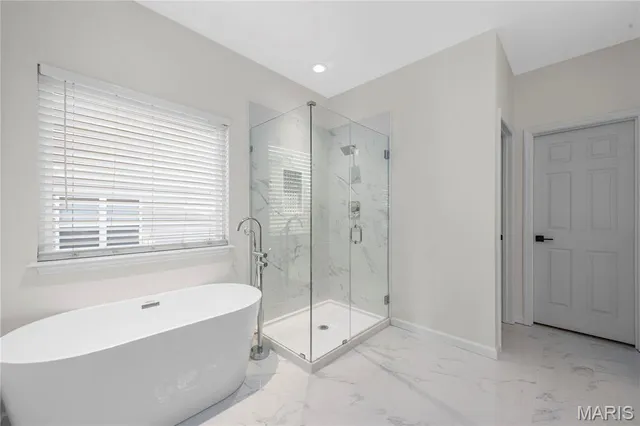 $700,000 | 2364 The Courts Drive, Chesterfield, MO 63017