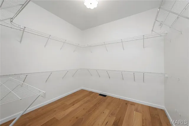 $700,000 | 2364 The Courts Drive, Chesterfield, MO 63017