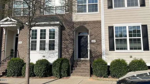 $1,995 | 6044 Kentworth Drive, Holly Springs, NC 27540