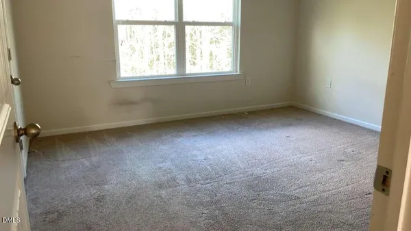 $1,995 | 6044 Kentworth Drive, Holly Springs, NC 27540