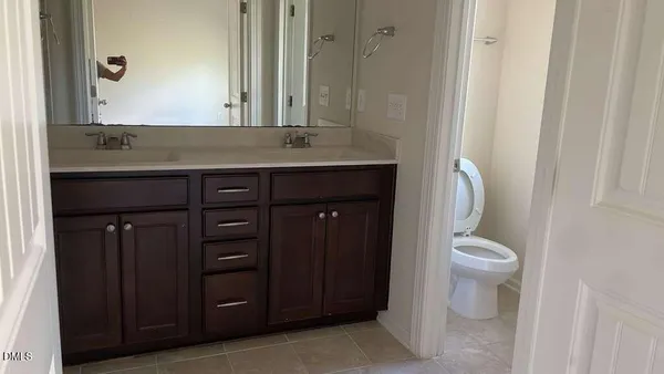 $1,995 | 6044 Kentworth Drive, Holly Springs, NC 27540