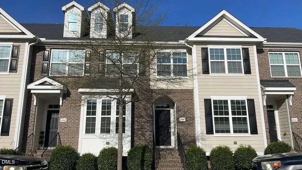 $1,995 | 6044 Kentworth Drive, Holly Springs, NC 27540