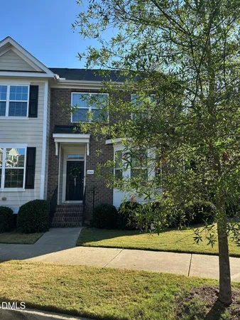 $1,995 | 6044 Kentworth Drive, Holly Springs, NC 27540