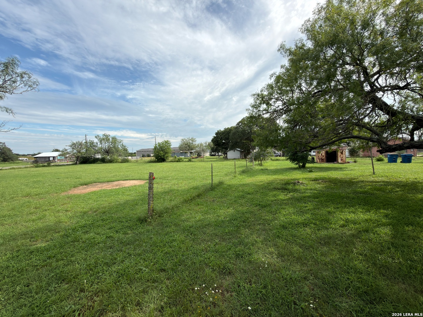 1920 Sutherland Springs Road Floresville, TX 78114 - Photo 6 of 18