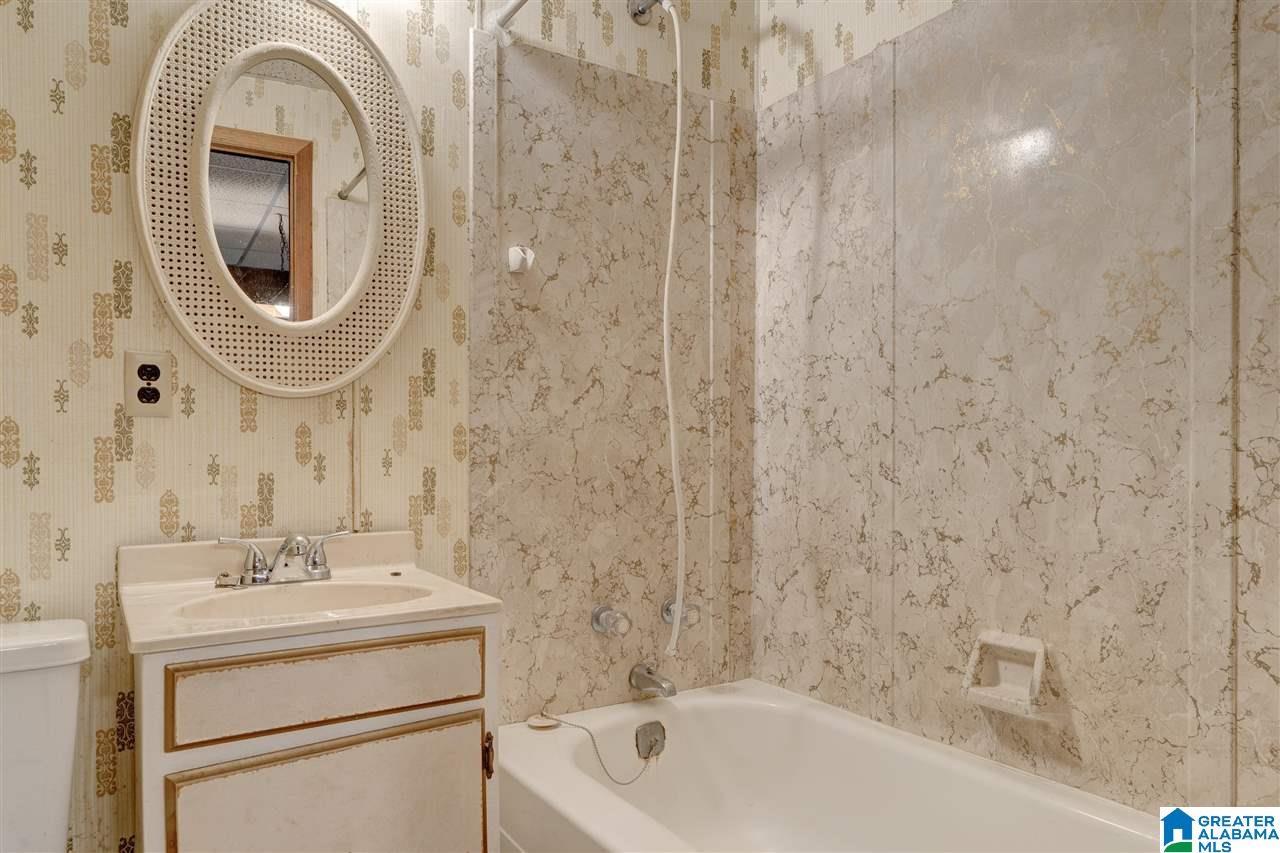 5385 Pineywood Road Birmingham, AL 35242 - Photo 28 of 34
