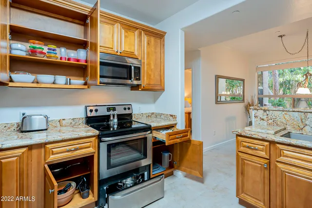 $8,995 | 9550 East Thunderbird Road, Unit 151, Scottsdale, AZ 85260