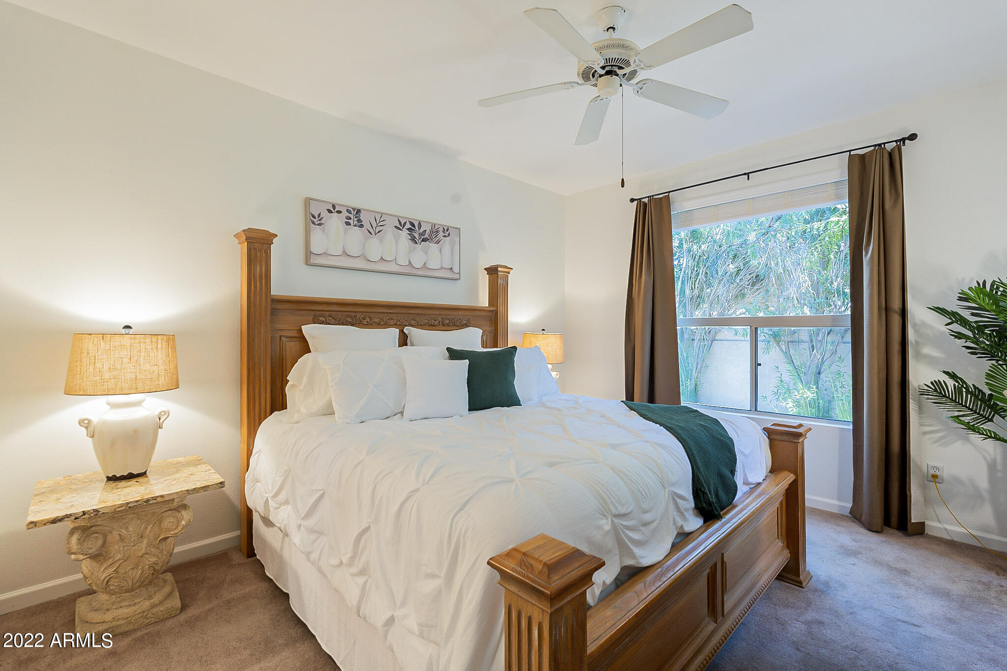 9550 East Thunderbird Road, Unit 151 Scottsdale, AZ 85260 - Photo 28 of 50 Master Bedroom w/En-Suite Bathroom